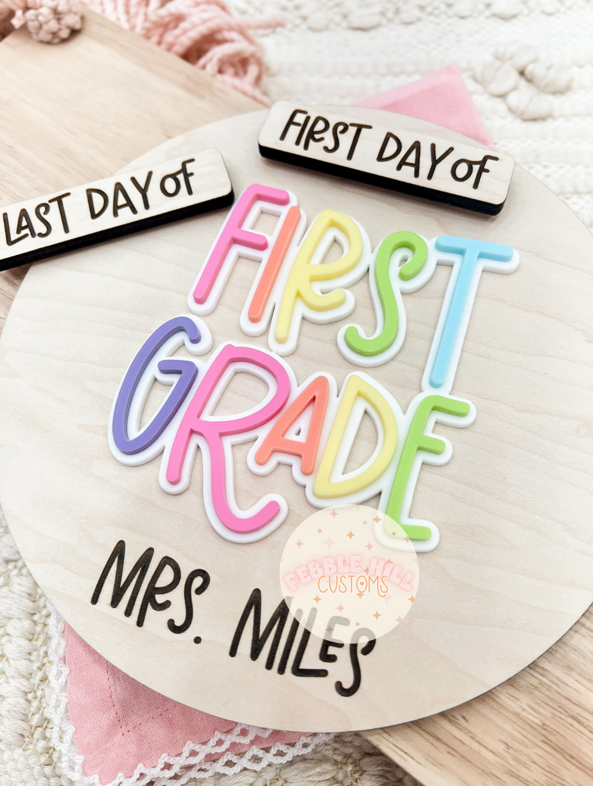Round Classroom First/Last Day Sign