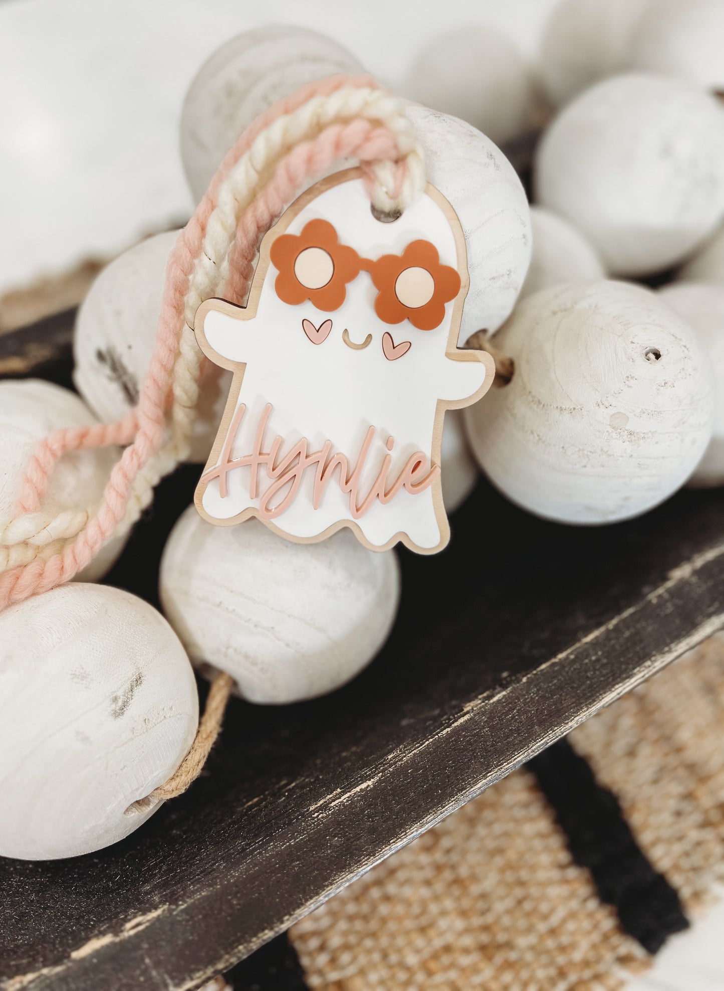 Retro Ghost Tag