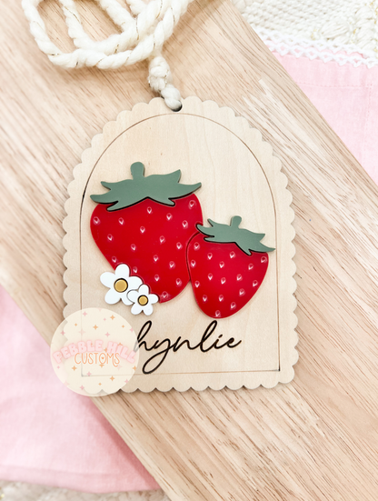 Fruit Scallop Arch Name Tags