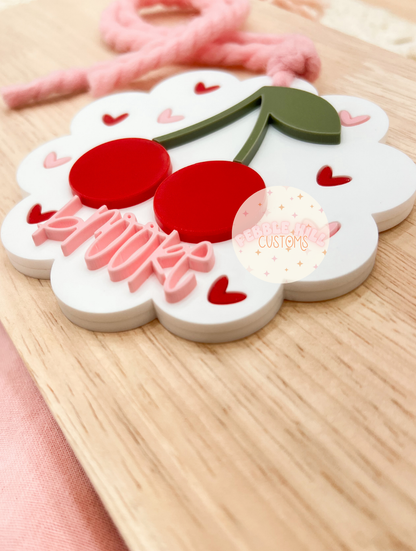 Scallop Cherry Tag