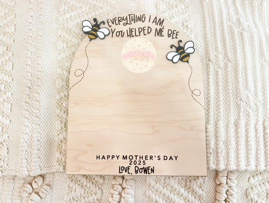 Bee Mother's Day Footprint Sign