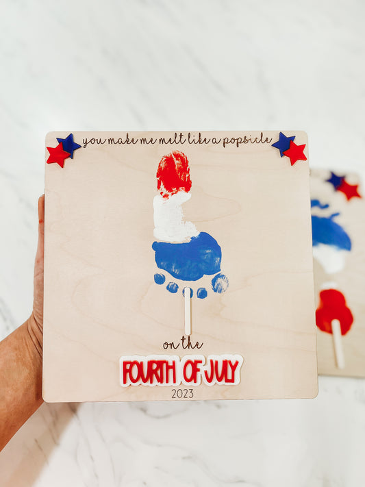 Fourth of July Footprint Sign